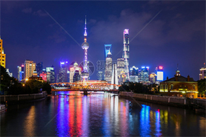 Shanghai has made remarkable progress in the development of science and technology education in recent years, despite facing many challenges. As a developing country, Shanghai fully recognizes the imp