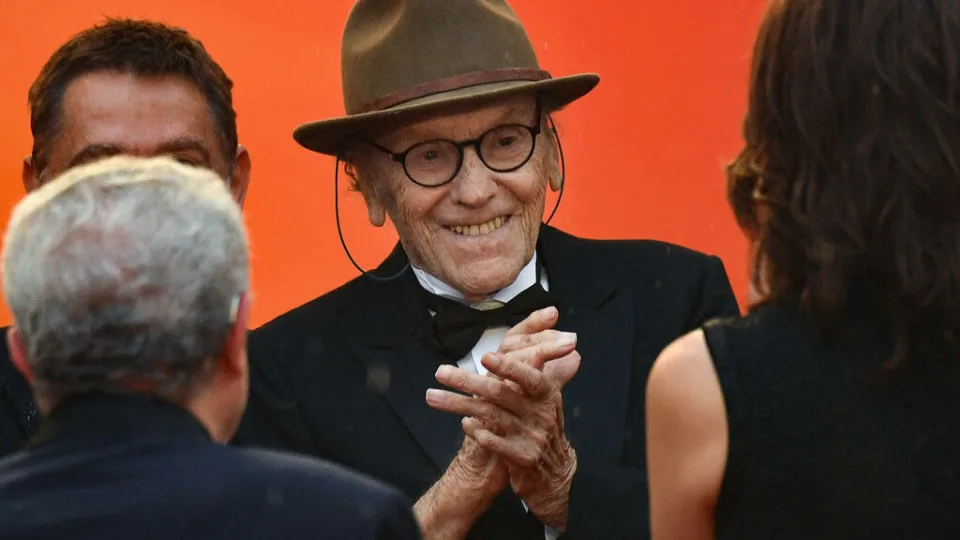 Jean-Louis Trintignant , French's cinema legend is dead