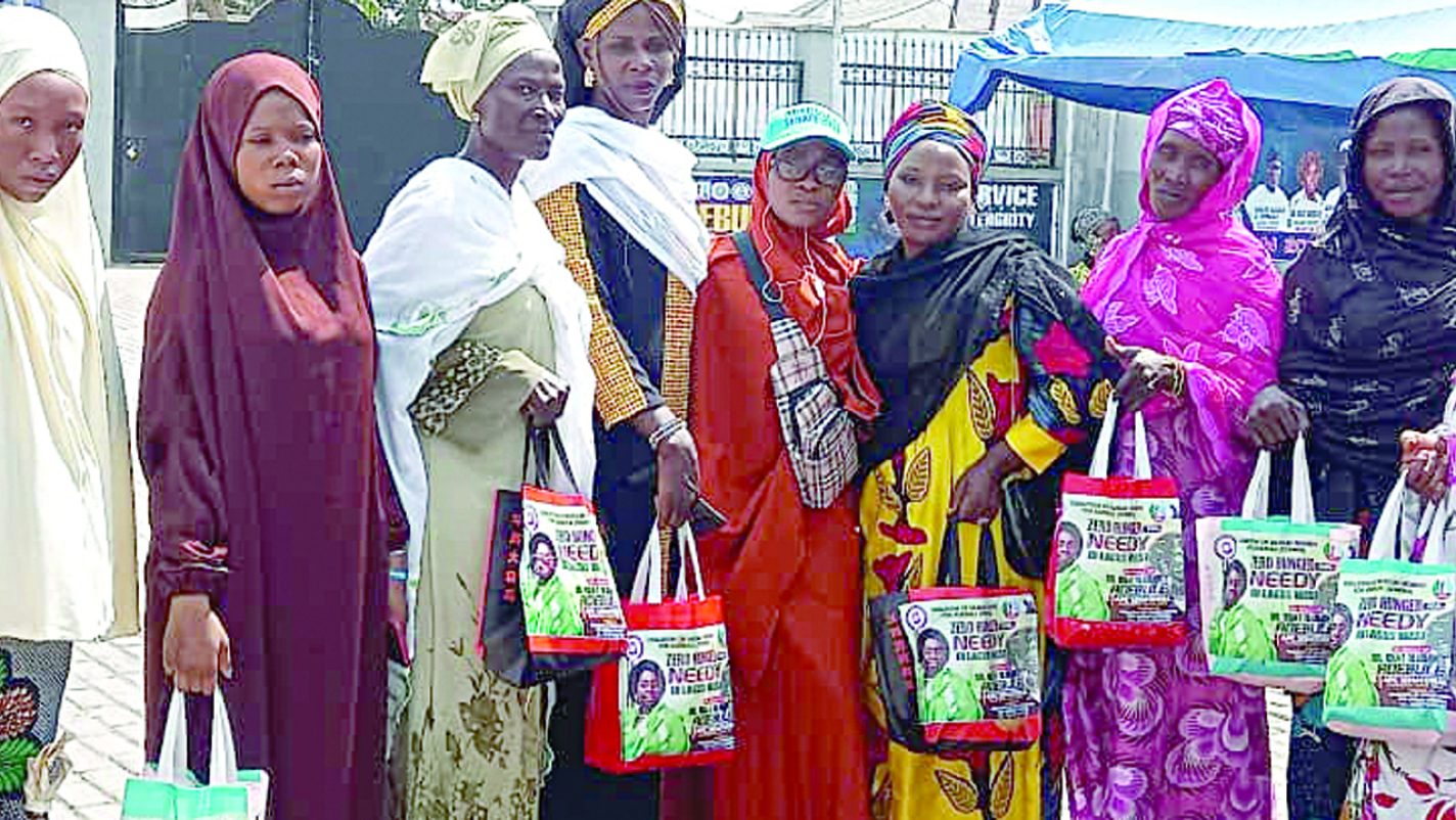 COMWA donates food items Tvafrinet
