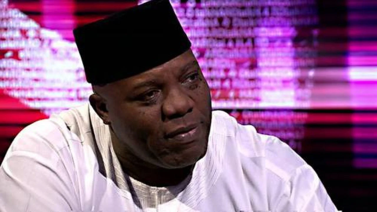 Okupe released by EFFC, apologizes for the errest