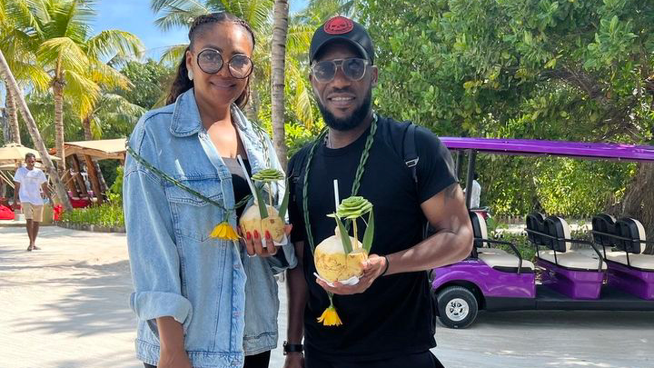 Jay Jay Okocha celebrates 25th wedding anniversary Tvafrinet
